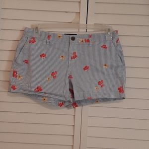 Old Navy striped and floral shorts. Size 6.